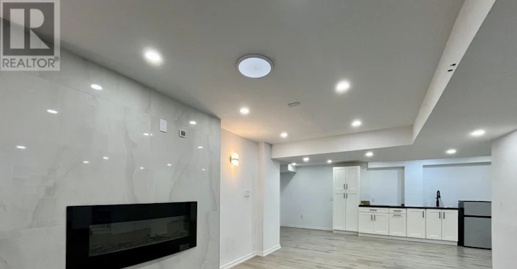 152 Marvin Avenue, Oakville, ON, L6H 0Z7 - 27