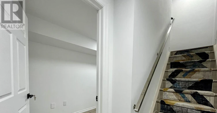 152 Marvin Avenue, Oakville, ON, L6H 0Z7 - 21