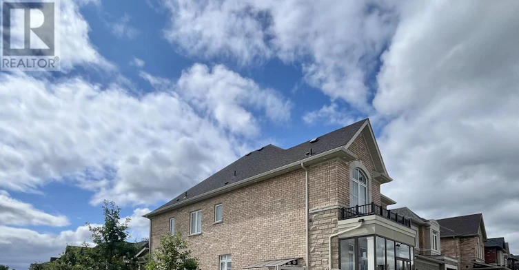 152 Marvin Avenue, Oakville, ON, L6H 0Z7 - 2