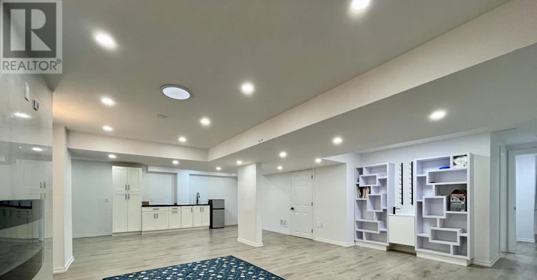 152 Marvin Avenue, Oakville, ON, L6H 0Z7 - 26