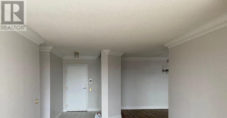 908-110 Promenade Circle, Vaughan, ON, L4J 7W8 - 12