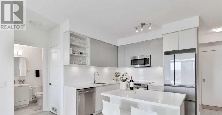 1110-4677 Glen Erin Drive, Mississauga, ON, L5M 2E3 - 4
