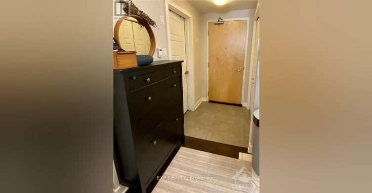 503 300a Lett Street, Ottawa, ON, K1R 0A8 - 2