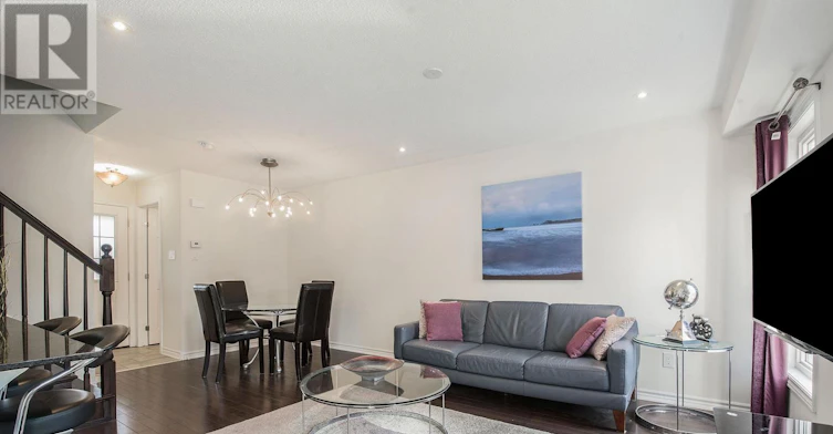 141 Maestro Avenue, Ottawa, ON, K2S 1B9 - 5