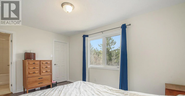 141 Maestro Avenue, Ottawa, ON, K2S 1B9 - 18