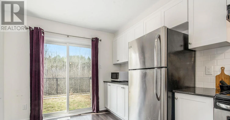 141 Maestro Avenue, Ottawa, ON, K2S 1B9 - 11