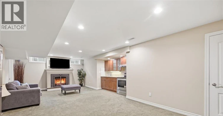 Lower-15 Pelham Drive, Hamilton, ON, L9K 1L4 - 5
