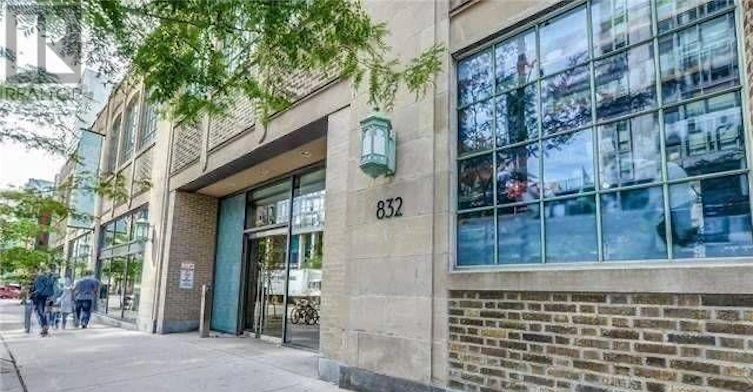 2401-832 Bay Street, Toronto, ON, M5S 1Z6 - 2