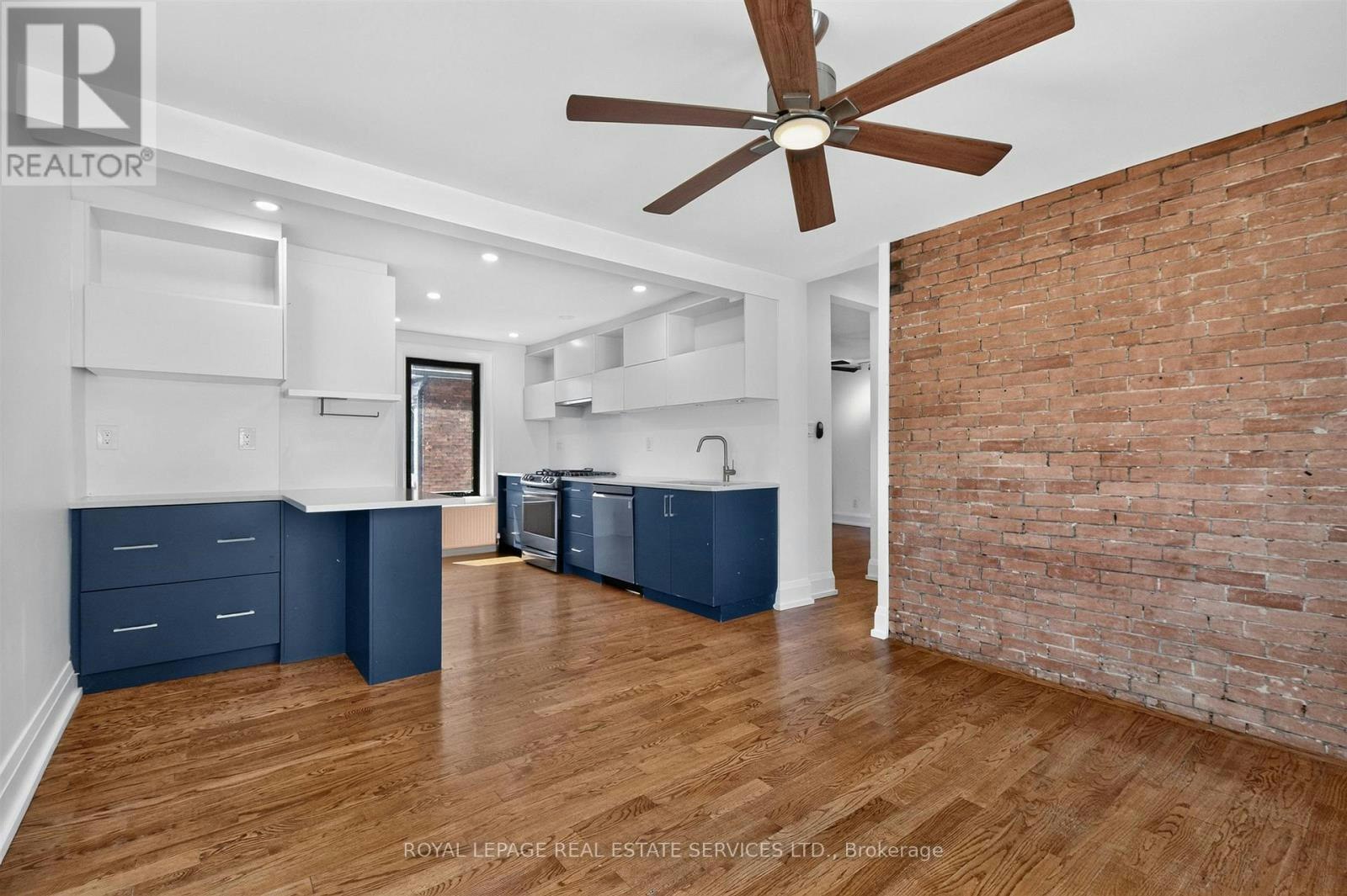 UPPER 2ND/3RD-27 St Johns Road, Toronto, ON, M6P 1T7 - 9