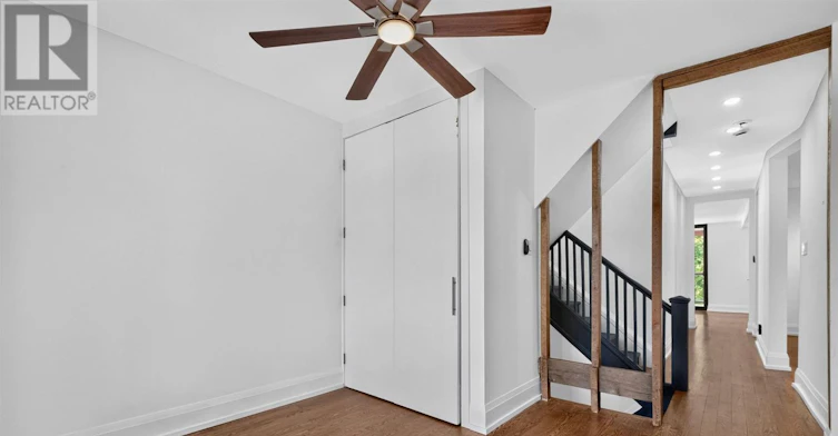 UPPER 2ND/3RD-27 St Johns Road, Toronto, ON, M6P 1T7 - 5