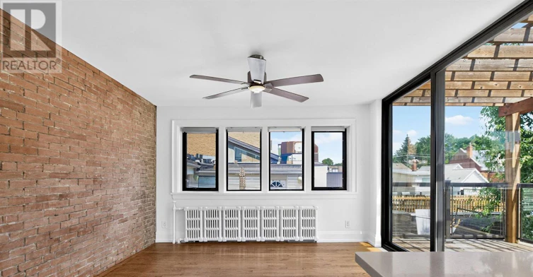 UPPER 2ND/3RD-27 St Johns Road, Toronto, ON, M6P 1T7 - 11