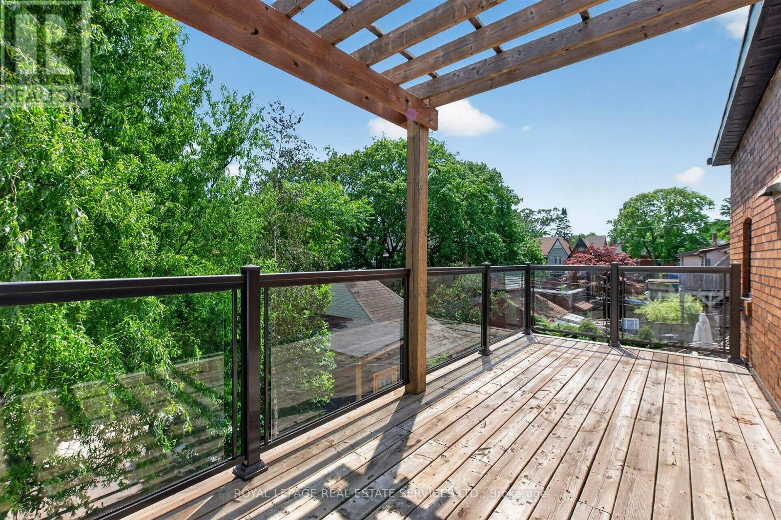 UPPER 2ND/3RD-27 St Johns Road, Toronto, ON, M6P 1T7 - 21