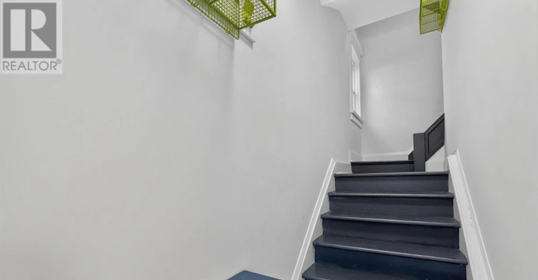 UPPER 2ND/3RD-27 St Johns Road, Toronto, ON, M6P 1T7 - 3