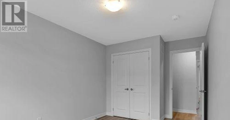 32 Vickers Road, Hamilton, ON, L9A 1Y1 - 22