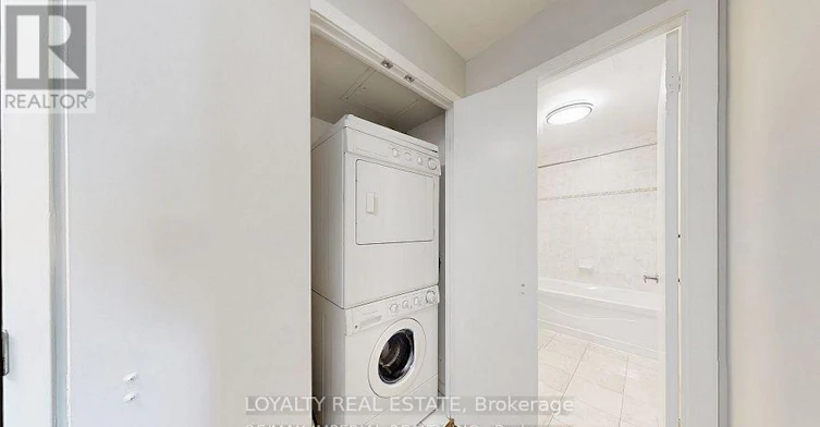 4907-65 Bremner Boulevard, Toronto, ON, M5J 0A7 - 17