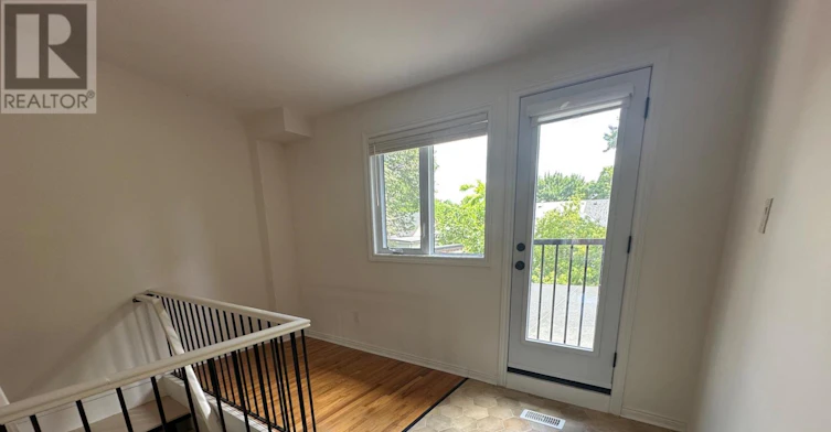 37 Grant Street, Toronto, ON, M4M 2H6 - 19