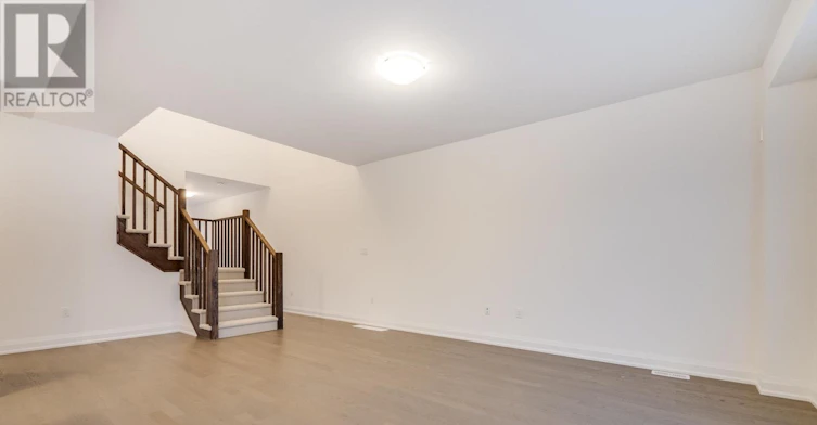 14 Holder Drive, Brantford, ON, N3T 5L5 - 6