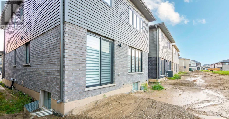 14 Holder Drive, Brantford, ON, N3T 5L5 - 40