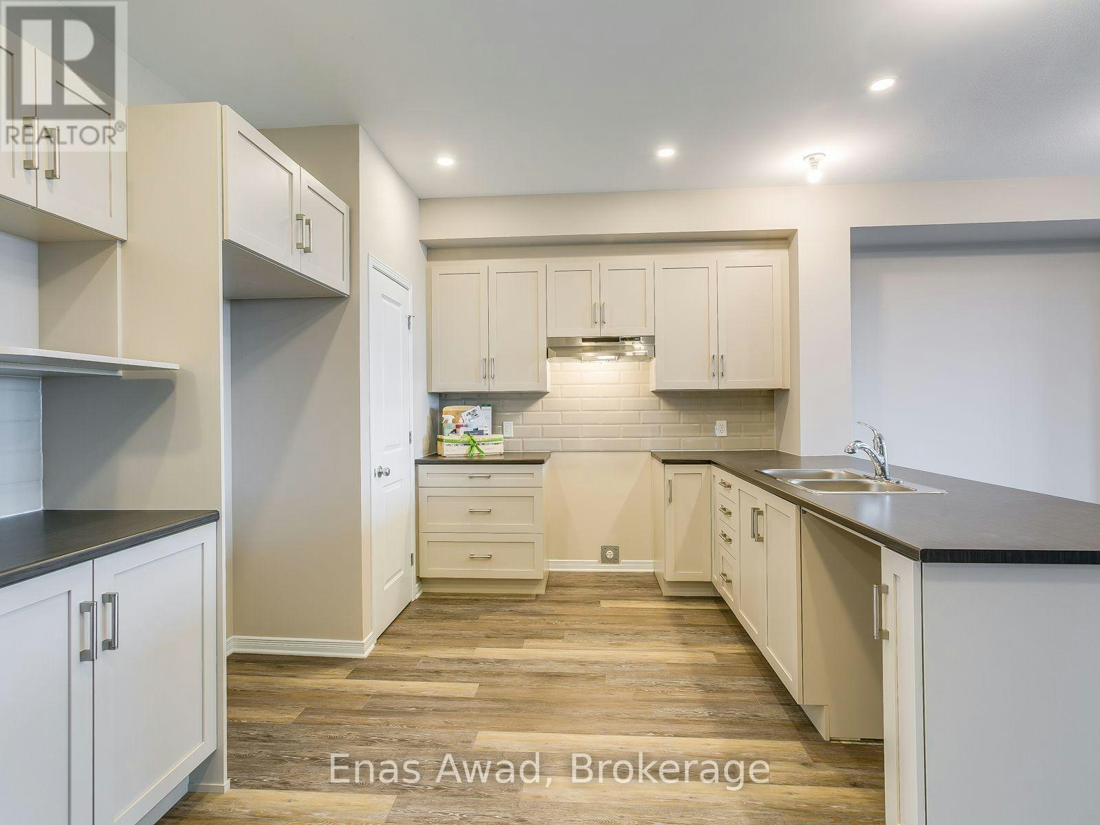 491 Cope Drive, Ottawa, ON, K2V 3P1 - 7