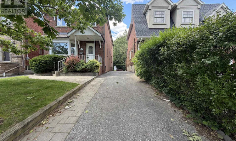 64 Parklea Drive