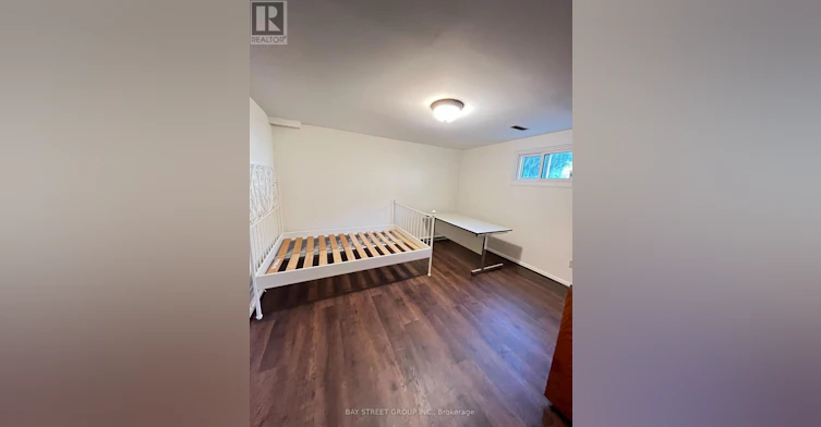 51 Ladner Drive, Toronto, ON, M2J 3Z9 - 11