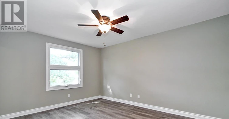 397 Phoenix Crescent, Ottawa, ON, K1E 1V6 - 24