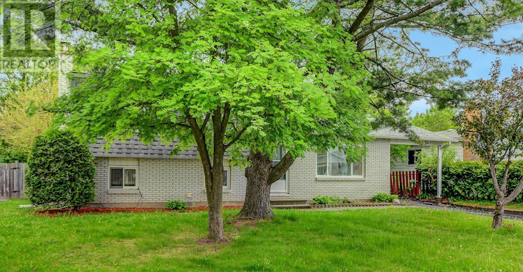 397 Phoenix Crescent, Ottawa, ON, K1E 1V6 - 3