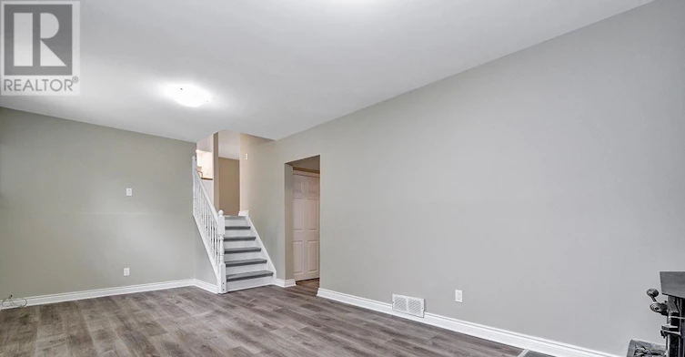 397 Phoenix Crescent, Ottawa, ON, K1E 1V6 - 21