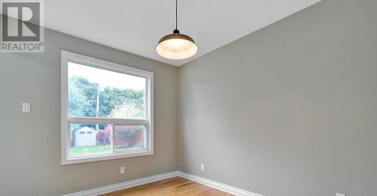 397 Phoenix Crescent, Ottawa, ON, K1E 1V6 - 11
