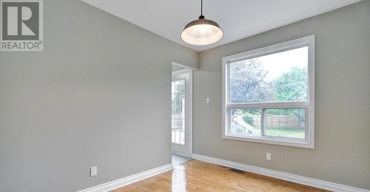 397 Phoenix Crescent, Ottawa, ON, K1E 1V6 - 14
