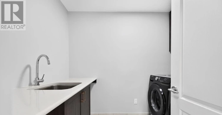 547 Muskari Street, Ottawa, ON, K1T 0S3 - 35