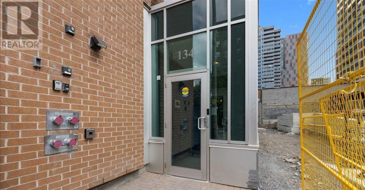 1203-134 York Street, Ottawa, ON, K1N 1K8 - 2