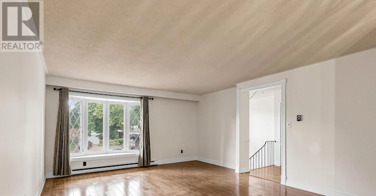 150 Angus Drive, Toronto, ON, M2J 2X1 - 5