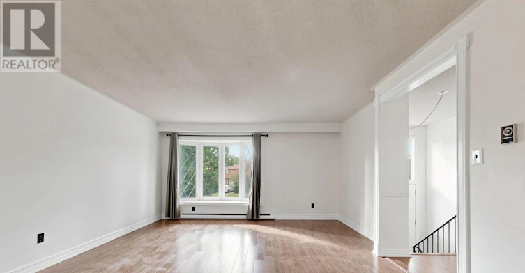 150 Angus Drive, Toronto, ON, M2J 2X1 - 6