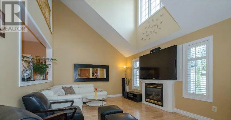30 Masters Green Crescent, Brampton, ON, L7A 3K6 - 9