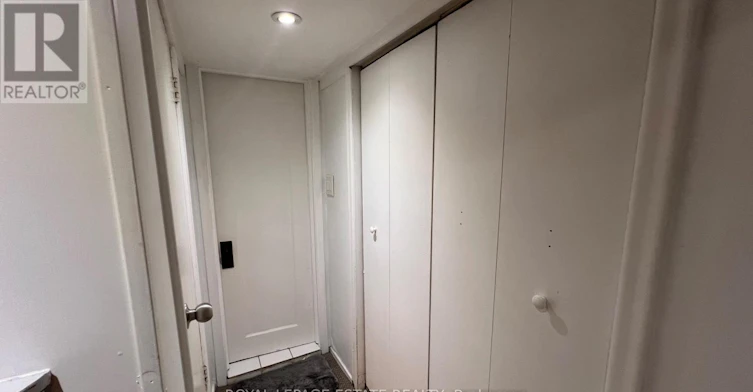 372 Victoria Park Avenue, Toronto, ON, M4E 3S8 - 14