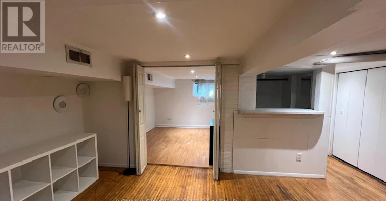 372 Victoria Park Avenue, Toronto, ON, M4E 3S8 - 8