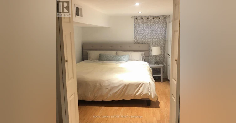 372 Victoria Park Avenue, Toronto, ON, M4E 3S8 - 6