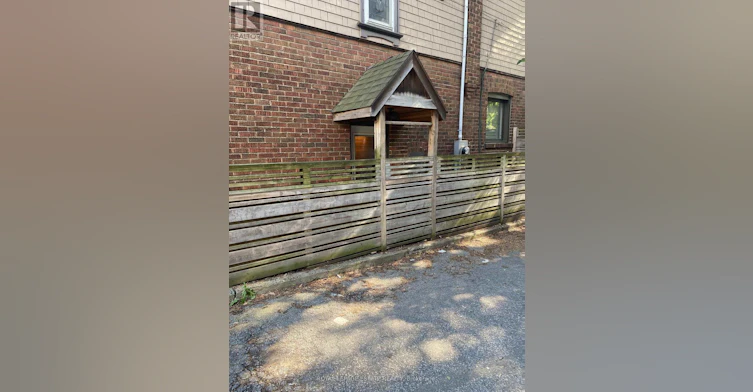 372 Victoria Park Avenue, Toronto, ON, M4E 3S8 - 2