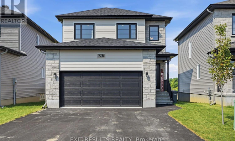 1213 Montblanc Crescent