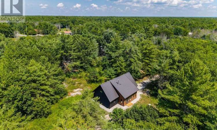 753 Honey Harbour Road