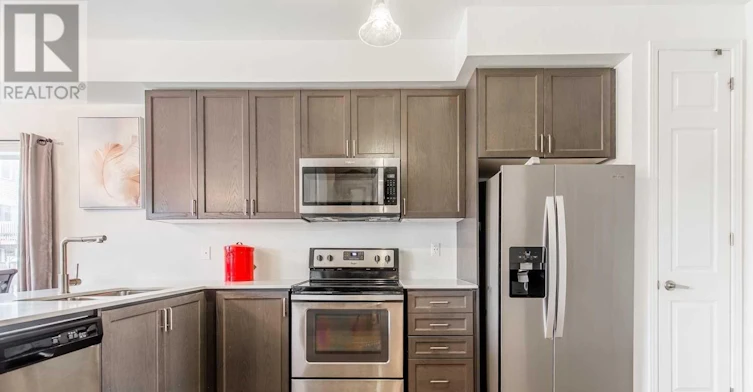 82 Bradbury Road, Hamilton, ON, L8J 0E4 - 5