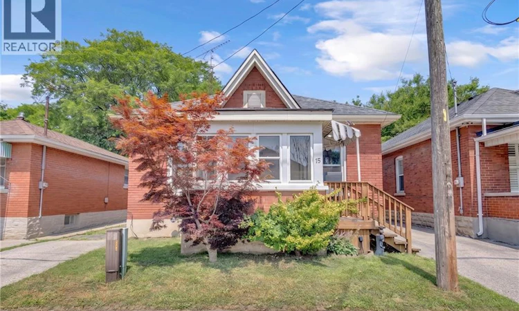 15 Salisbury Avenue