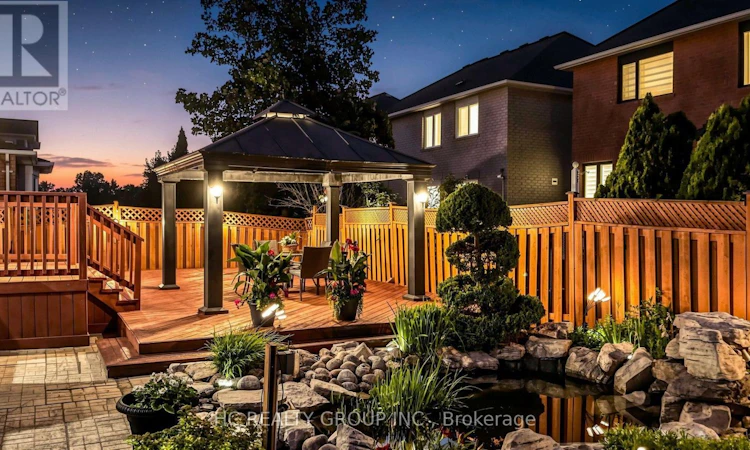 18 Saxony Drive