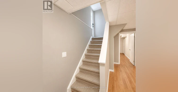 71 Avenue Road, Richmond Hill, ON, L4C 9N6 - 3