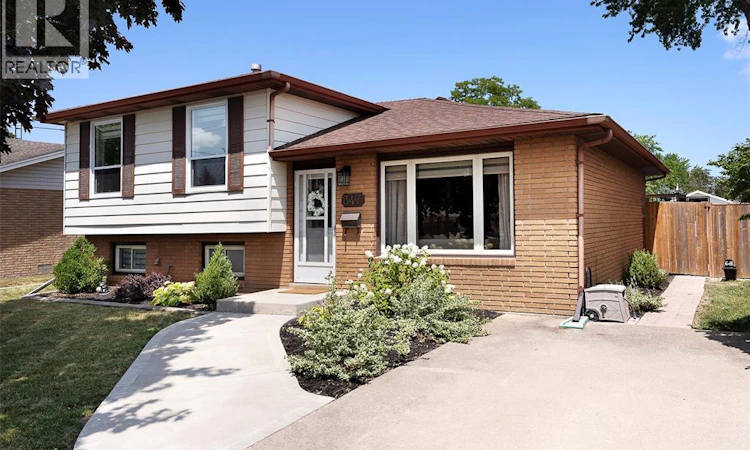 347 St. Peter Street