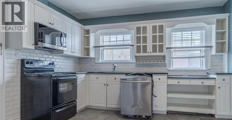 Upper-1652 Victoria Avenue, Windsor, ON, N8X 1P7 - 21
