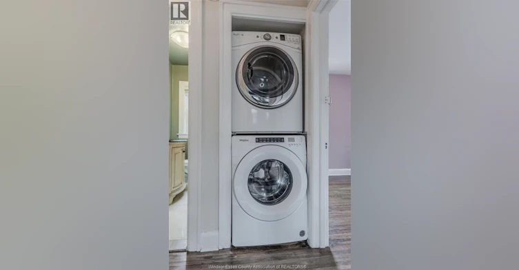 Upper-1652 Victoria Avenue, Windsor, ON, N8X 1P7 - 24