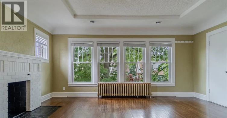 Upper-1652 Victoria Avenue, Windsor, ON, N8X 1P7 - 9
