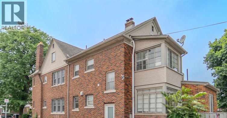 Upper-1652 Victoria Avenue, Windsor, ON, N8X 1P7 - 5